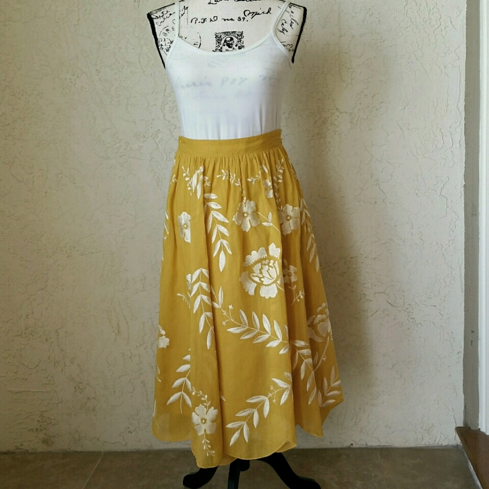 Yellow ivory summer  skirt